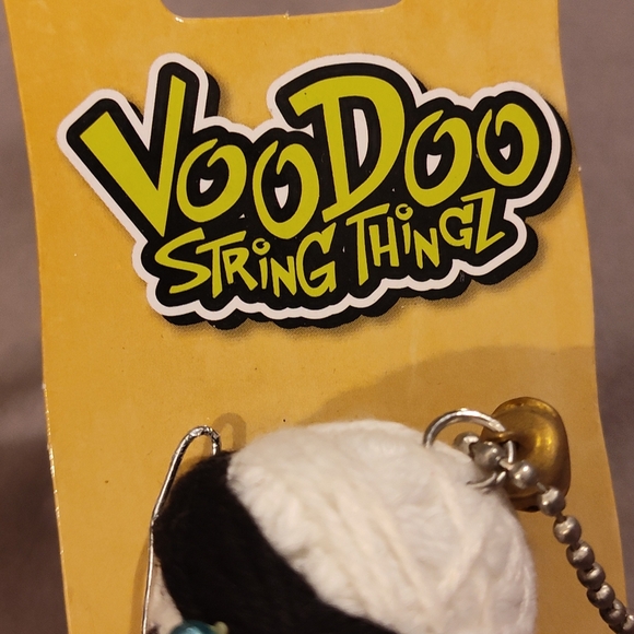 NWT! VooDoo String Thingz Keychain - Picture 6 of 6